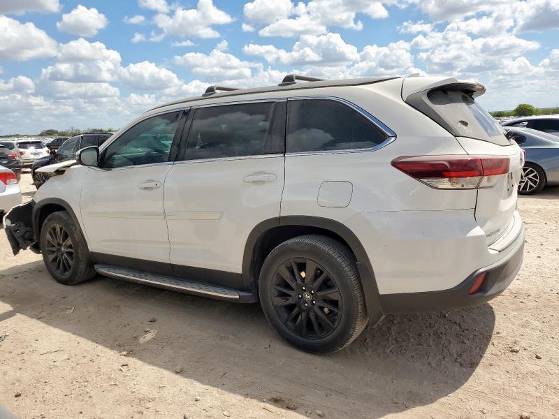 Photo 2 from auction – 2019 TOYOTA HIGHLANDER with VIN 5TDKZRFH9KS354552