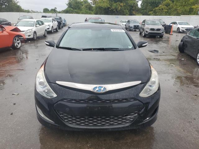 Photo 5 from auction – 2012 HYUNDAI SONATA HYB with VIN KMHEC4A48CA046112