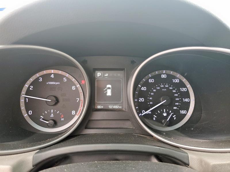 Photo 9 from auction – 2018 HYUNDAI SANTA FE S with VIN 5NMZU3LB2JH101312