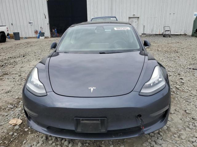 Photo 5 from auction – 2018 TESLA MODEL 3 with VIN 5YJ3E1EA7JF006919