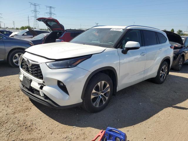 TOYOTA HIGHLANDER 2021 with VIN 5TDGZRBH6MS529032 - Photo from auction