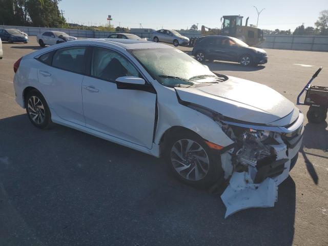 Photo 4 from auction – 2017 HONDA CIVIC EX with VIN 2HGFC2F77HH530248