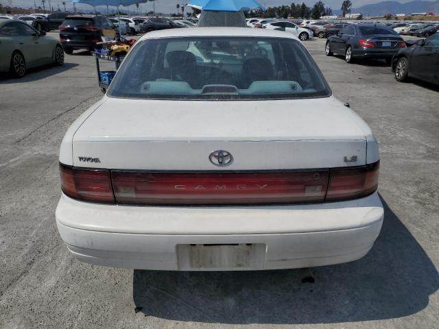 Photo 6 from auction – 1992 TOYOTA CAMRY LE with VIN JT2SK12E4N0052913