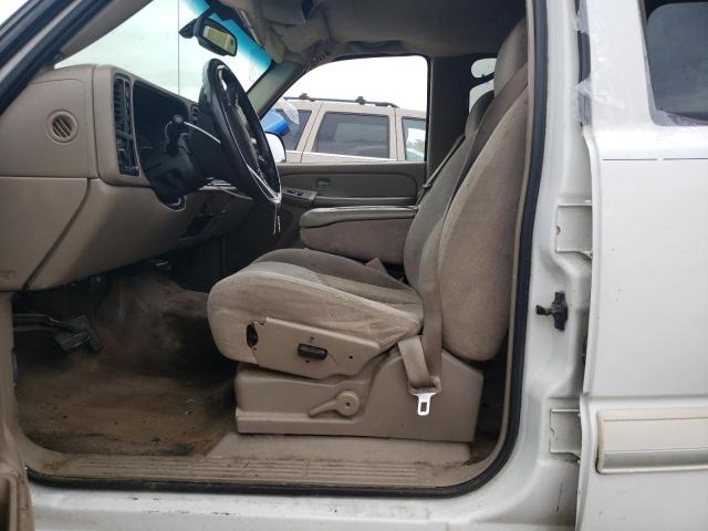 Photo 7 from auction – 2004 CHEVROLET SILVERADO with VIN 1GCGK23UX4F130325