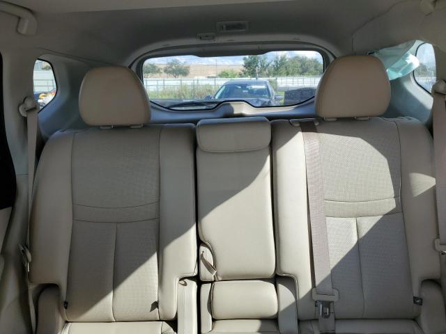 Photo 10 from auction – 2017 NISSAN ROGUE S with VIN JN8AT2MT0HW404229