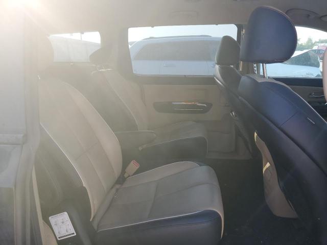 Photo 11 from auction – 2015 KIA SEDONA EX with VIN KNDMC5C10F6049442