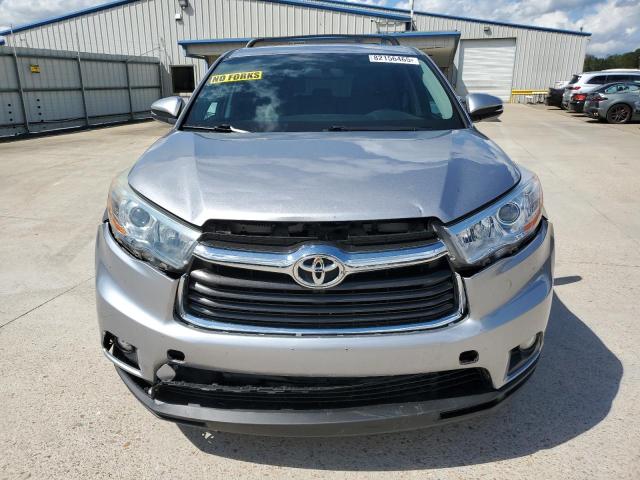 Photo 5 from auction – 2016 TOYOTA HIGHLANDER with VIN 5TDBKRFH8GS356028