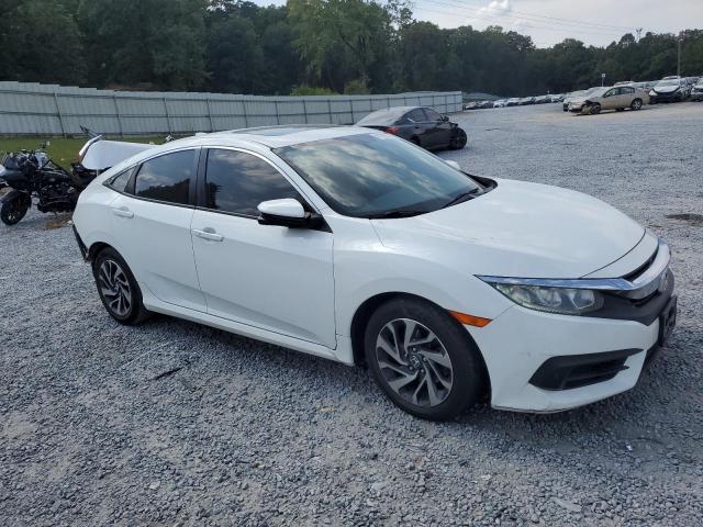 Photo 4 from auction – 2018 HONDA CIVIC EX with VIN 2HGFC2F74JH513851