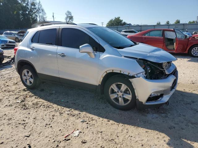Photo 4 from auction – 2020 CHEVROLET TRAX 1LT with VIN KL7CJLSB9LB037189