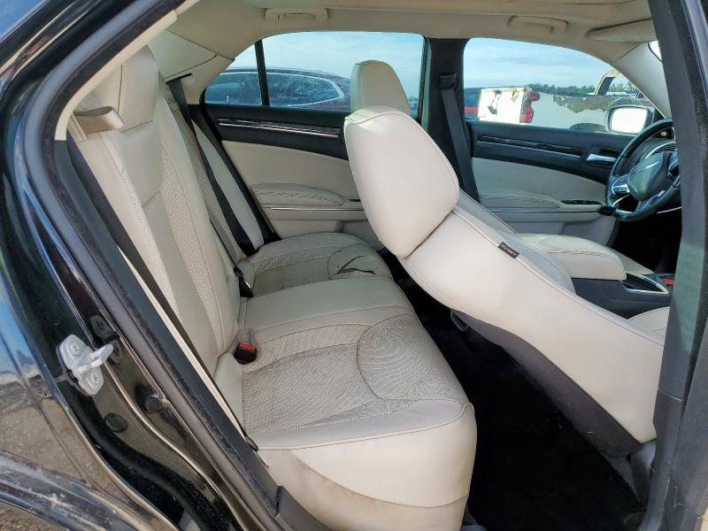 Photo 10 from auction – 2015 CHRYSLER 300C with VIN 2C3CCAEG5FH796852
