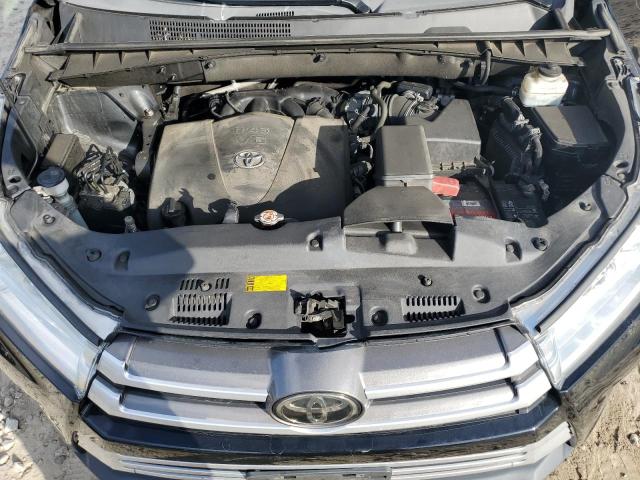 Photo 12 from auction – 2019 TOYOTA HIGHLANDER with VIN 5TDJZRFHXKS963337
