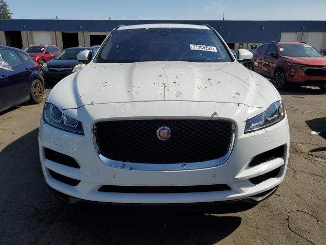 Photo 5 from auction – 2017 JAGUAR F-PACE PREMIUM with VIN SADCJ2BV3HA095520