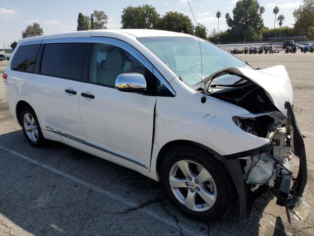 Foto 4 de la subasta – 2011 TOYOTA SIENNA BAS con VIN 5TDKA3DC3BS003468