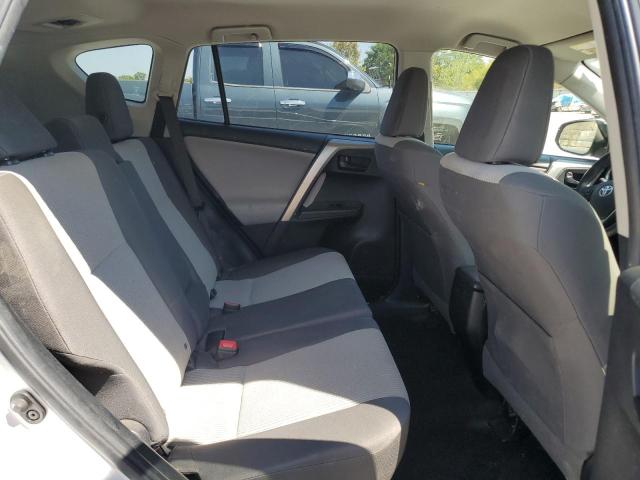 Photo 11 from auction – 2014 TOYOTA RAV4 LE with VIN JTMZFREV9EJ004211