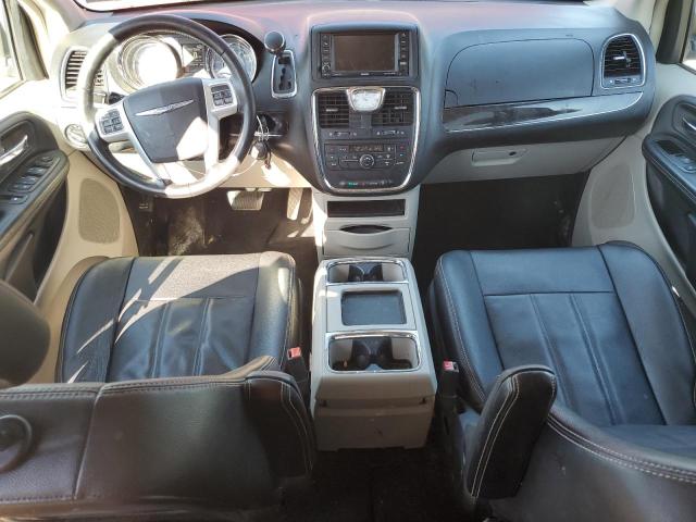 Photo 8 from auction – 2015 CHRYSLER TOWN & COU with VIN 2C4RC1BG4FR560262