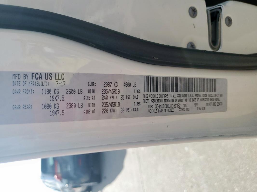 Photo 14 from auction – 2018 JEEP COMPASS LIMITED with VIN 3C4NJDCB8JT101332