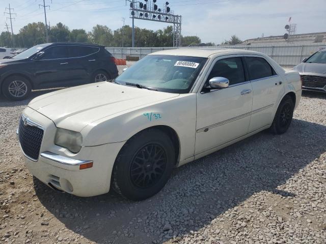CHRYSLER 300C 2009 with VIN 2C3KA63T19H588339 - Photo from auction
