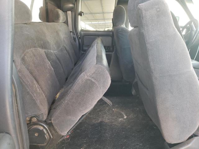 Photo 10 from auction – 2001 CHEVROLET SILVERADO with VIN 2GCEK19T811368404