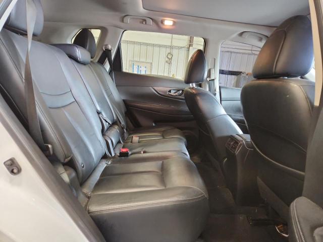 Photo 11 from auction – 2014 NISSAN ROGUE S with VIN 5N1AT2MV5EC870518