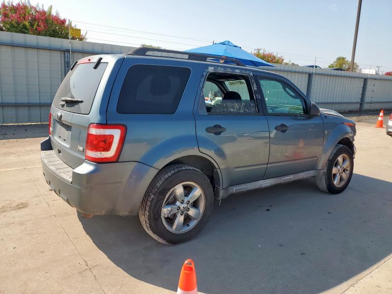 Photo 3 from auction – 2011 FORD ESCAPE XLT with VIN 1FMCU9DG0BKB98580