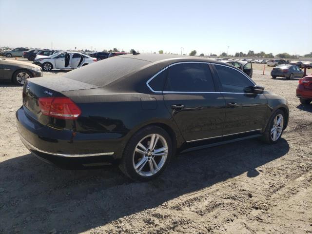 Photo 3 from auction – 2014 VOLKSWAGEN PASSAT SEL with VIN 1VWCT7A3XEC013623