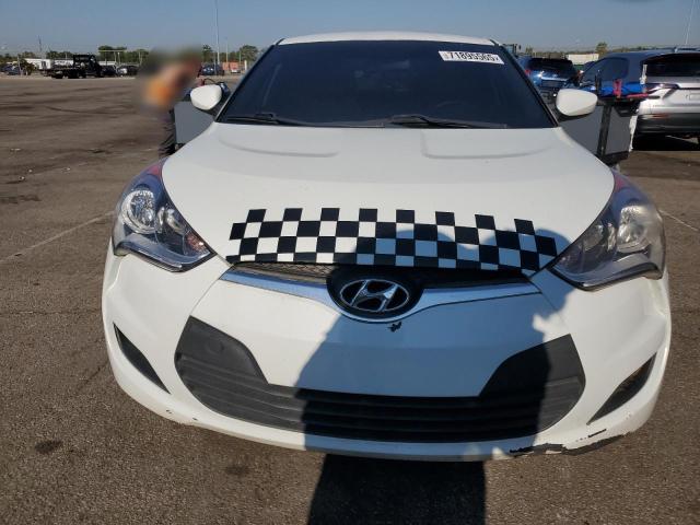 Photo 5 from auction – 2016 HYUNDAI VELOSTER with VIN KMHTC6AD2GU277935