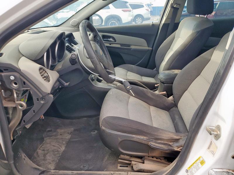 Photo 7 from auction – 2012 CHEVROLET CRUZE LS with VIN 1G1PC5SH5C7377448