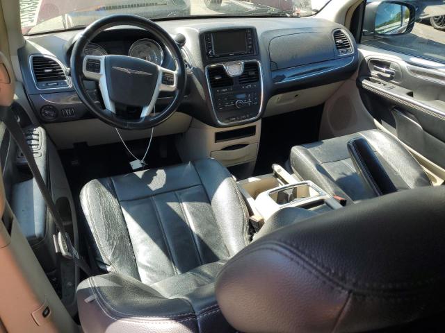 Photo 8 from auction – 2014 CHRYSLER TOWN & COU with VIN 2C4RC1BG7ER324350