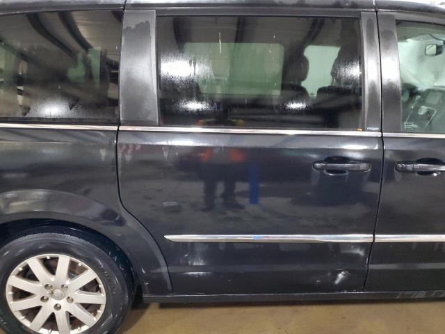 Photo 11 from auction – 2014 CHRYSLER TOWN & COU with VIN 2C4RC1BG3ER294733
