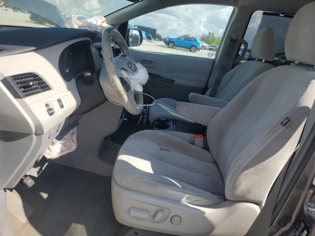 Photo 7 from auction – 2011 TOYOTA SIENNA LE with VIN 5TDJK3DC4BS009823