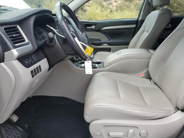 Photo 7 from auction – 2018 TOYOTA HIGHLANDER with VIN 5TDJZRFH9JS493025