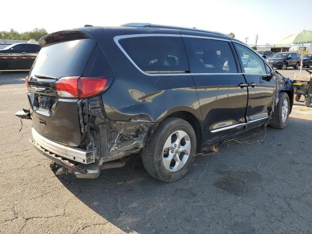 Photo 3 from auction – 2017 CHRYSLER PACIFICA T with VIN 2C4RC1EG2HR846626