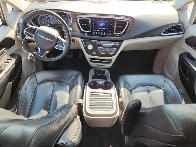 Photo 8 from auction – 2017 CHRYSLER PACIFICA T with VIN 2C4RC1EG2HR763925