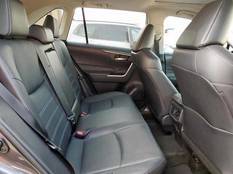 Photo 11 from auction – 2024 TOYOTA RAV4 XLE P with VIN 2T3B6RFV3RW080787
