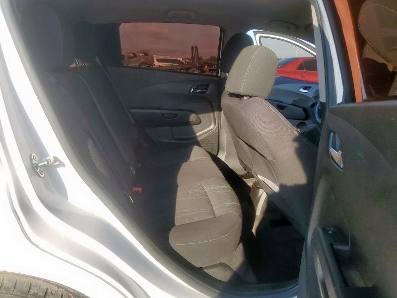 Photo 10 from auction – 2015 CHEVROLET SONIC LT with VIN 1G1JC6SH5F4196643