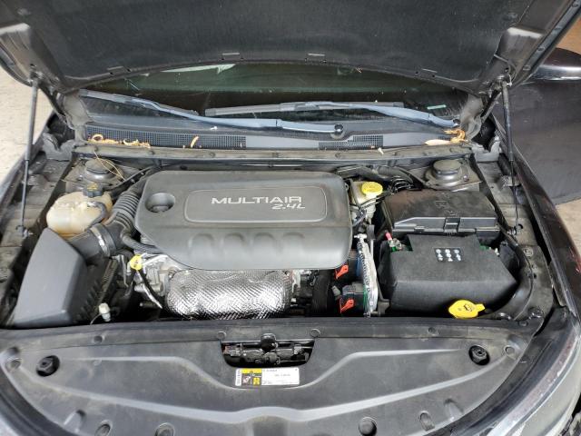 Photo 11 from auction – 2016 CHRYSLER 200 C with VIN 1C3CCCCB6GN135360