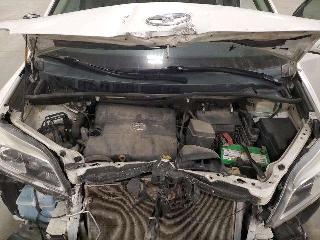 Photo 12 from auction – 2015 TOYOTA SIENNA XLE with VIN 5TDYK3DC2FS560756