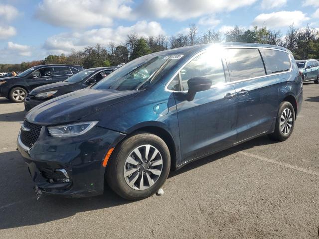 CHRYSLER PACIFICA H 2023 with VIN 2C4RC1L72PR562706 - Photo from auction