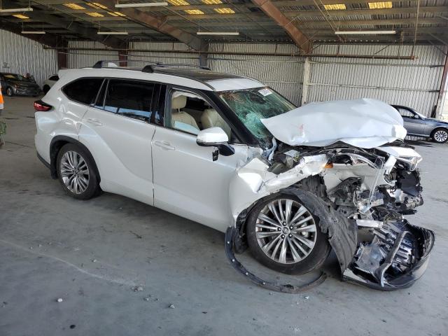 Photo 4 from auction – 2023 TOYOTA HIGHLANDER with VIN 5TDKDRBH5PS509450