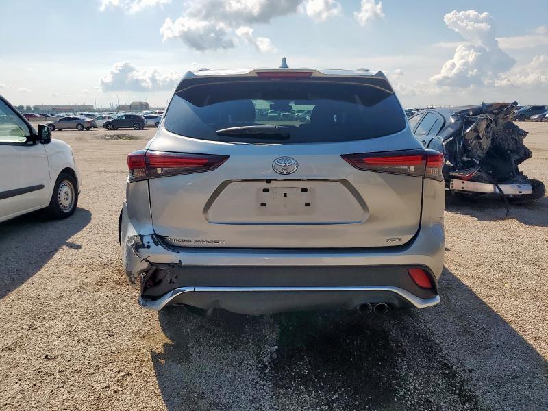 Photo 6 from auction – 2024 TOYOTA HIGHLANDER with VIN 5TDKDRAH9RS537997