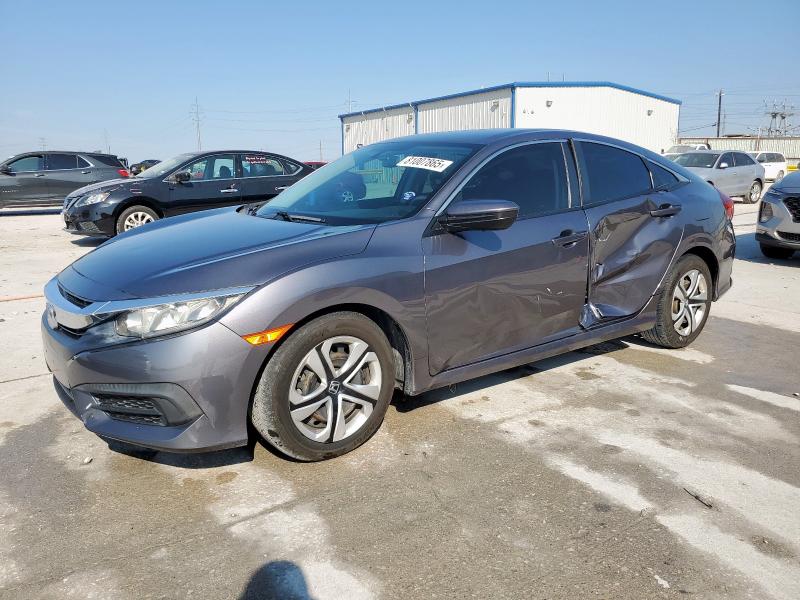 HONDA CIVIC 2017 with VIN 19XFC2F58HE016000 - Photo from auction