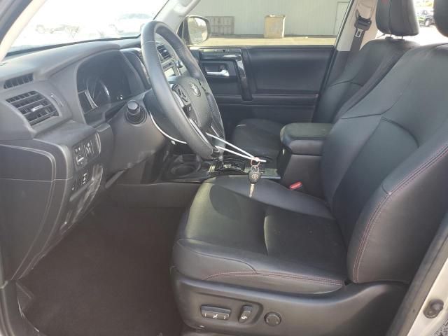 Photo 7 from auction – 2019 TOYOTA 4RUNNER SR with VIN JTEBU5JR0K5666543