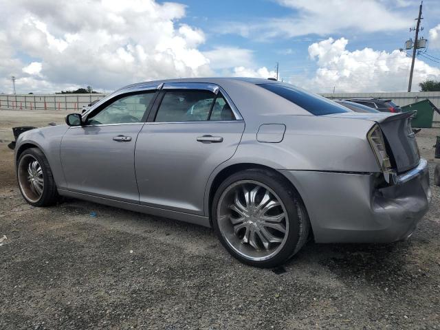 Photo 2 from auction – 2013 CHRYSLER 300 with VIN 2C3CCAAG2DH708116