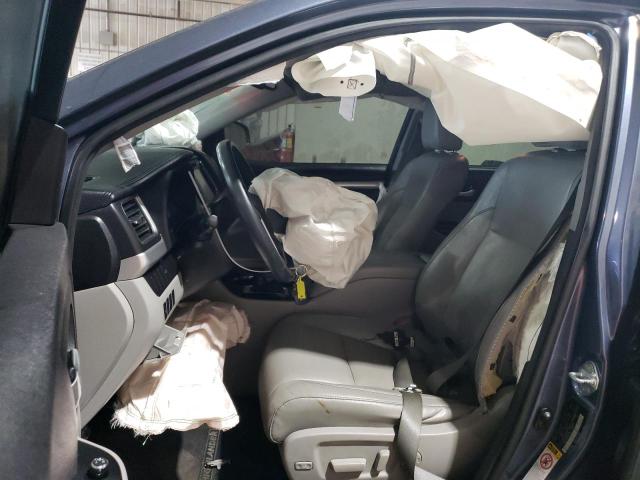 Photo 7 from auction – 2016 TOYOTA HIGHLANDER with VIN 5TDJKRFH1GS500515