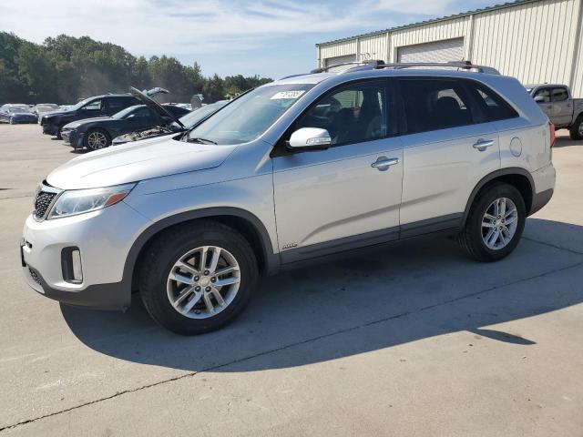 Photo 1 from auction – 2015 KIA SORENTO LX with VIN 5XYKTDA61FG558078