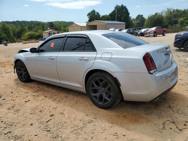 Photo 2 from auction – 2022 CHRYSLER 300 S with VIN 2C3CCABG6NH167474