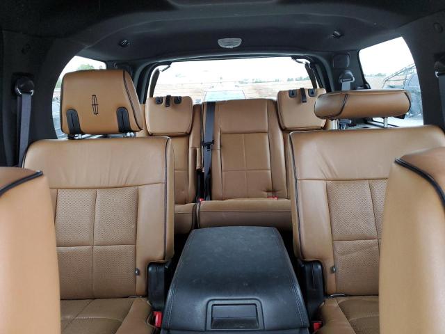 Photo 10 from auction – 2011 LINCOLN NAVIGATOR with VIN 5LMJJ2J56BEJ01212