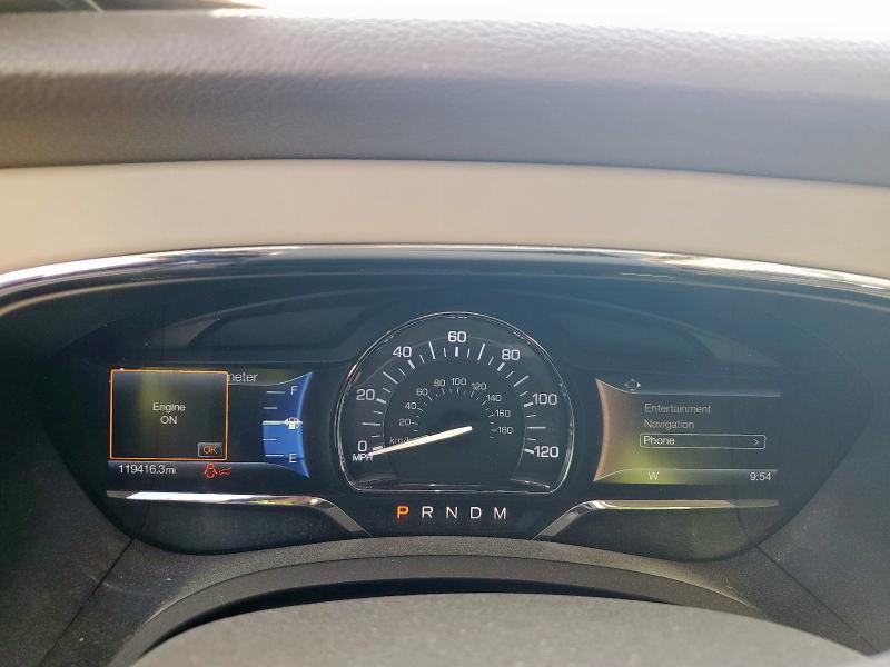 Photo 9 from auction – 2017 LINCOLN NAVIGATOR with VIN 5LMJJ3HT5HEL09018