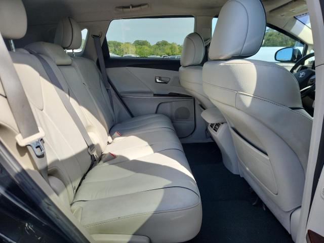 Photo 11 from auction – 2010 TOYOTA VENZA with VIN 4T3BK3BB1AU043942
