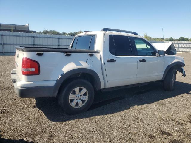 Photo 3 from auction – 2010 FORD EXPLORER S with VIN 1FMEU3BE5AUF01038